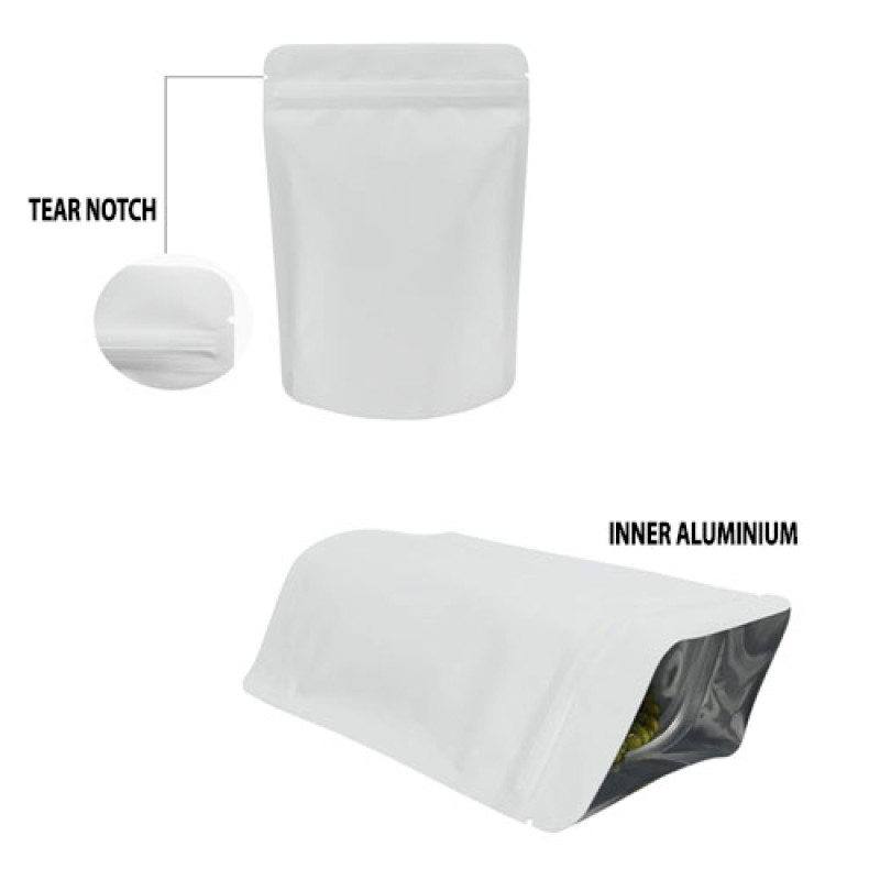 Pungi stand up albe 20X30X8CM reutilizabile cu fermoar (set 100buc) Pungi stand up albe 20X30X8CM reutilizabile cu fermoar (set 100buc)